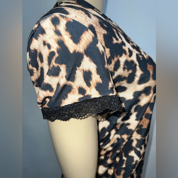 Venus Animal Print dress size M - Picture 6 of 10